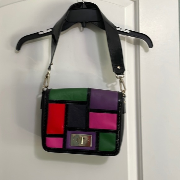kate spade Handbags - Retro styled Kate spade shoulder bag